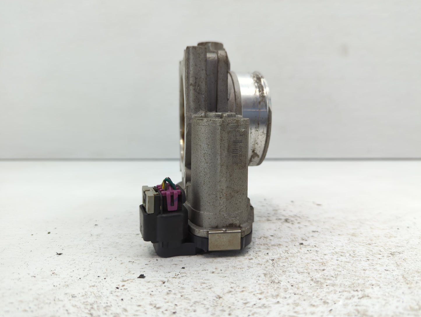 2007-2011 Cadillac Srx Throttle Body Fits Fits 2007 2008 2009 2010 2011 2012 OEM Used Auto Parts - Oemusedautoparts1.com