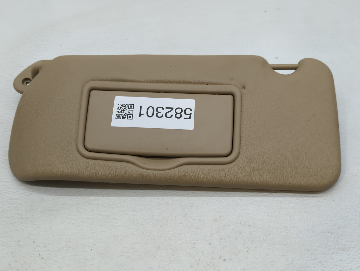 2007-2009 Cadillac Srx Sun Visor Shade Replacement Driver Left Mirror Fits Fits 2007 2008 2009 OEM Used Auto Parts - Oemused