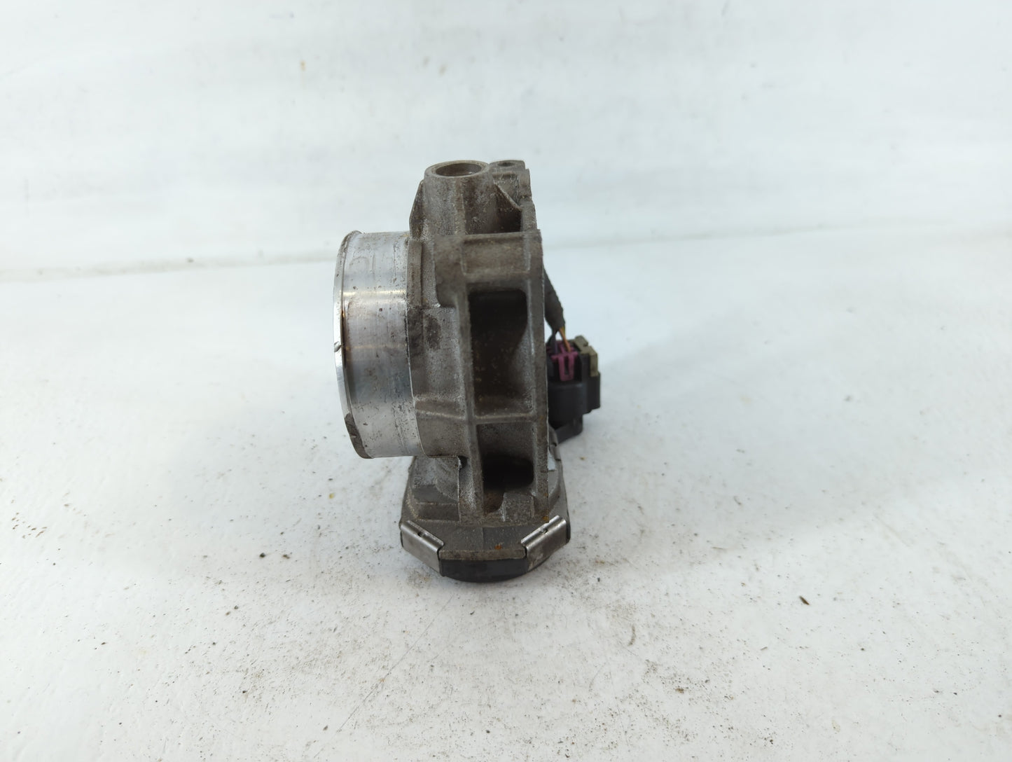 2007-2011 Cadillac Srx Throttle Body P/N:AA009IA5813B Fits Fits 2007 2008 2009 2010 2011 2012 OEM Used Auto Parts - Oemuseda