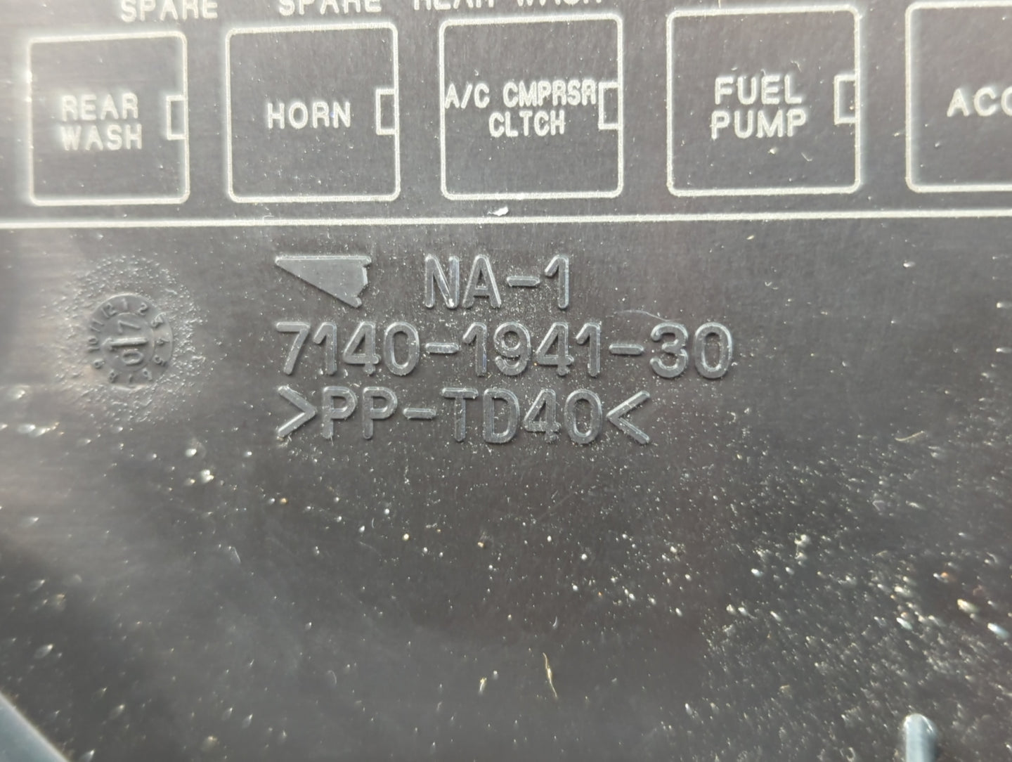 2008 Cadillac Srx Fusebox Fuse Box Panel Relay Module P/N:7140-1941-30 Fits OEM Used Auto Parts - Oemusedautoparts1.com