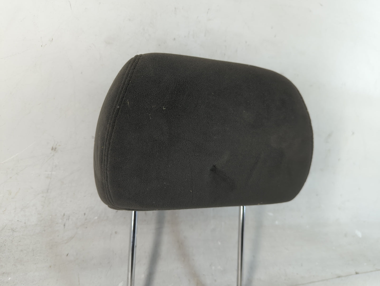 2008 Chevrolet Avalanche Headrest Head Rest Front Driver Passenger Seat Fits OEM Used Auto Parts - Oemusedautoparts1.com