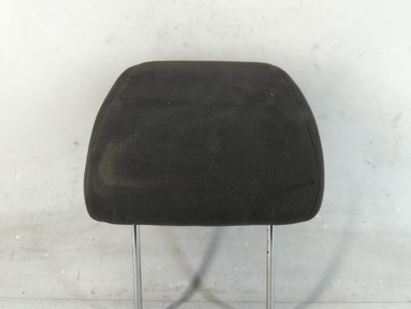 2008 Chevrolet Avalanche Headrest Head Rest Front Driver Passenger Seat Fits OEM Used Auto Parts - Oemusedautoparts1.com