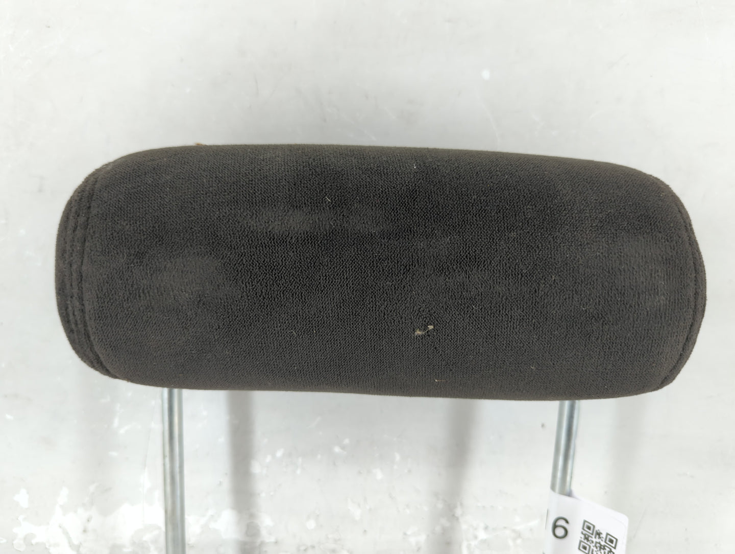 2008 Chevrolet Avalanche Headrest Head Rest Rear Seat Fits OEM Used Auto Parts - Oemusedautoparts1.com