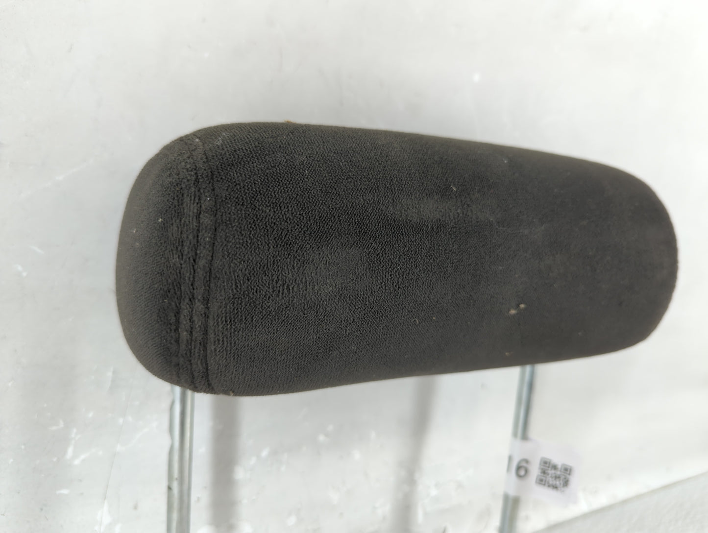 2008 Chevrolet Avalanche Headrest Head Rest Rear Seat Fits OEM Used Auto Parts - Oemusedautoparts1.com