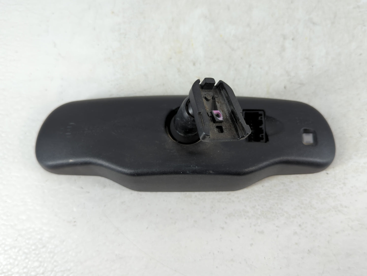 2008 Chevrolet Avalanche Interior Rear View Mirror Replacement OEM P/N:GNTX-511 E11 025898 Fits OEM Used Auto Parts - Oemuse