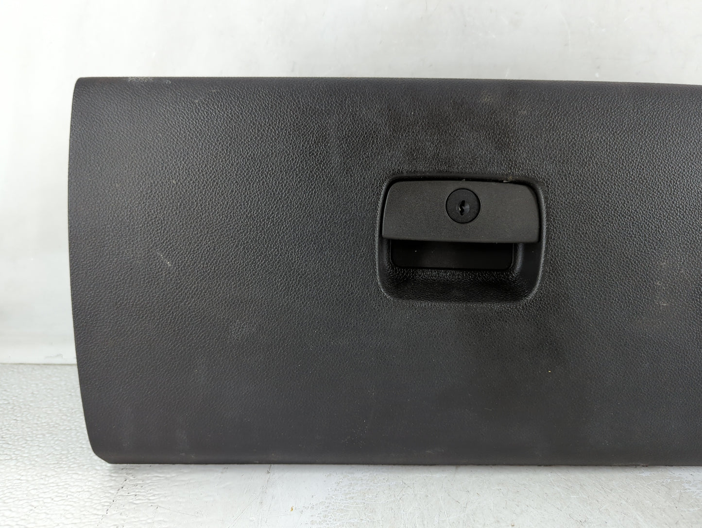 2008 Chevrolet Avalanche Passenger Glove Box Door Storage Compartment - Oemusedautoparts1.com