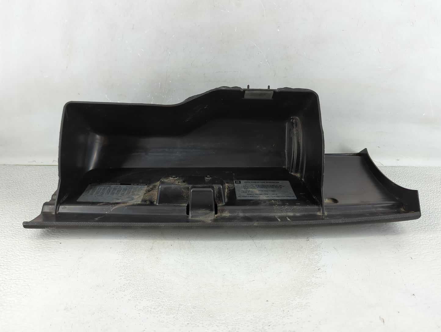 2008 Chevrolet Avalanche Passenger Glove Box Door Storage Compartment - Oemusedautoparts1.com