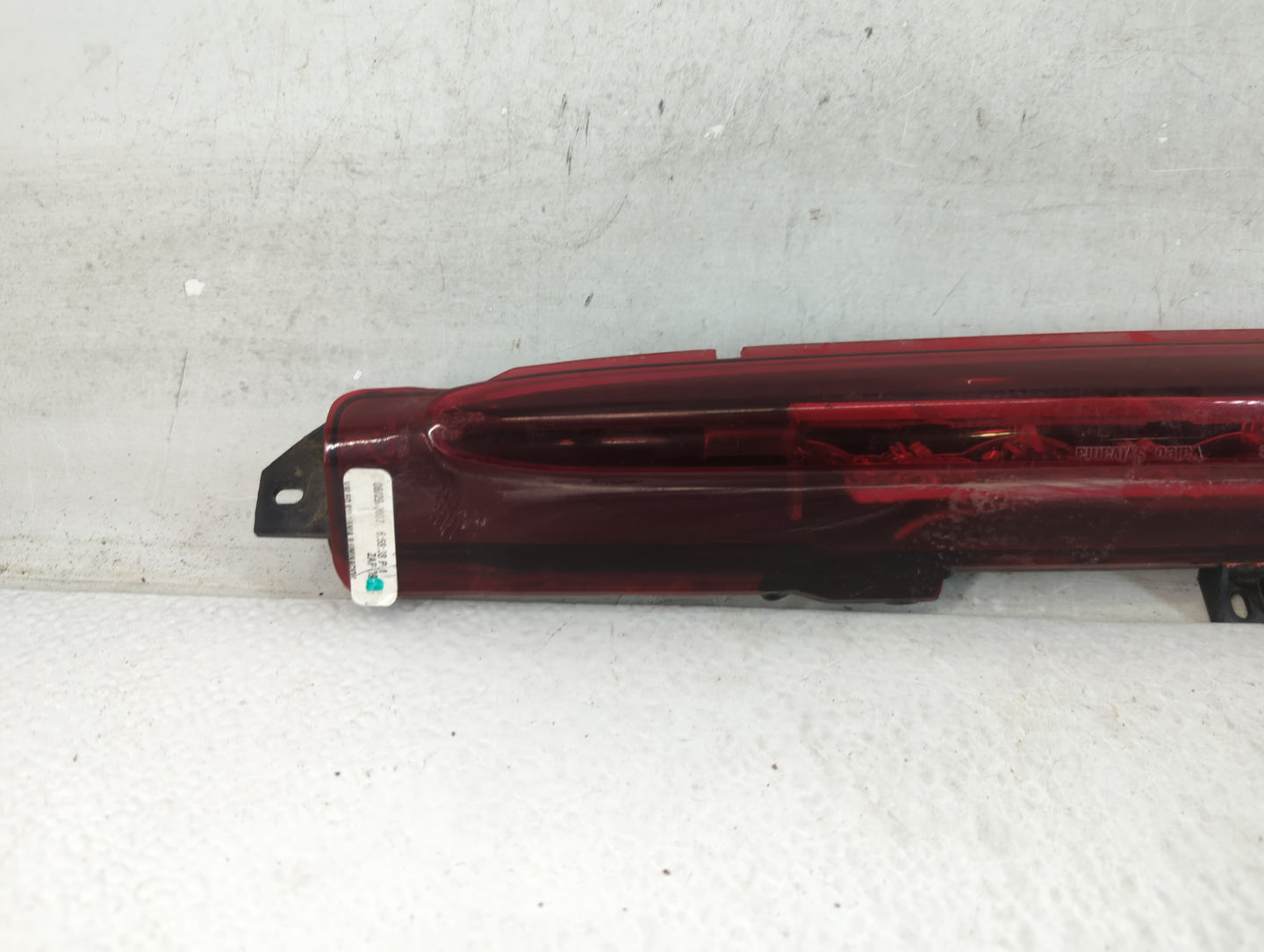 2008 Chevrolet Avalanche Third Brake Light Tail Light Fits OEM Used Auto Parts - Oemusedautoparts1.com