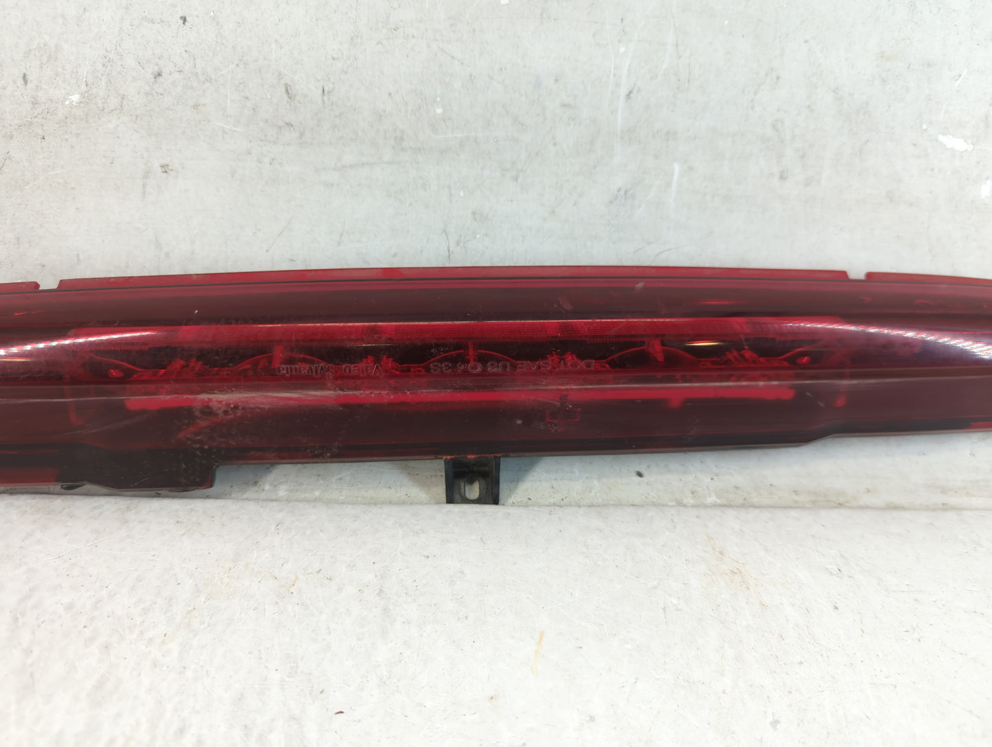 2008 Chevrolet Avalanche Third Brake Light Tail Light Fits OEM Used Auto Parts - Oemusedautoparts1.com