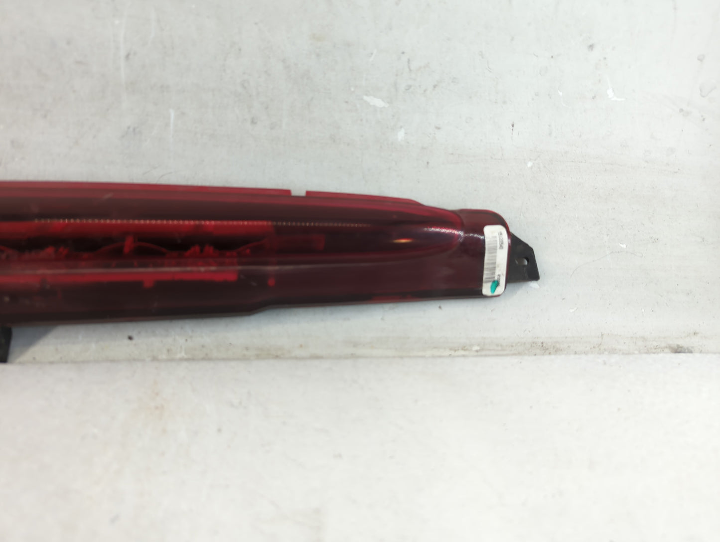 2008 Chevrolet Avalanche Third Brake Light Tail Light Fits OEM Used Auto Parts - Oemusedautoparts1.com