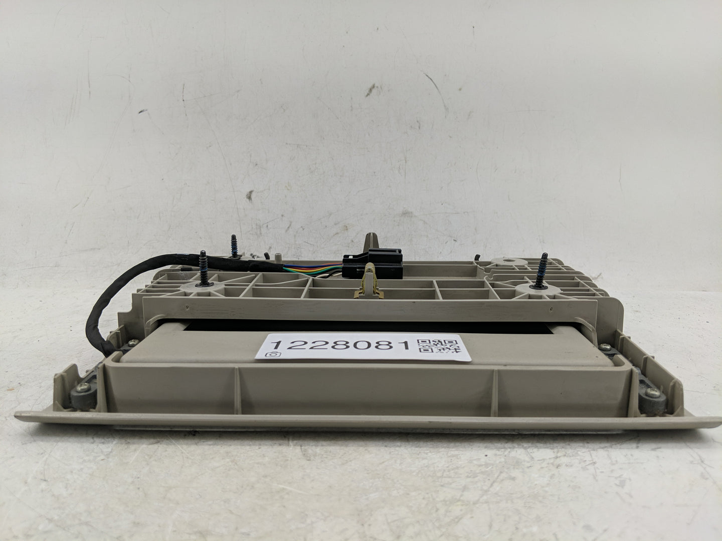Chevrolet Avalanche 1500 Information Display Screen - Oemusedautoparts1.com
