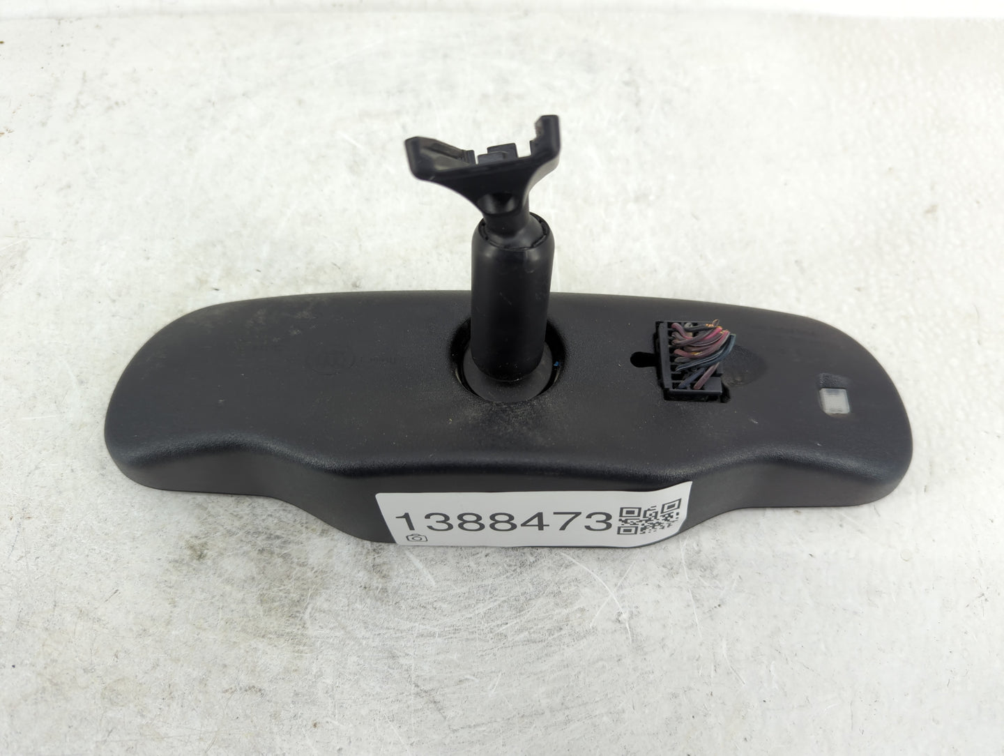 2008 Chevrolet Avalanche 1500 Interior Rear View Mirror Replacement OEM Fits OEM Used Auto Parts - Oemusedautoparts1.com