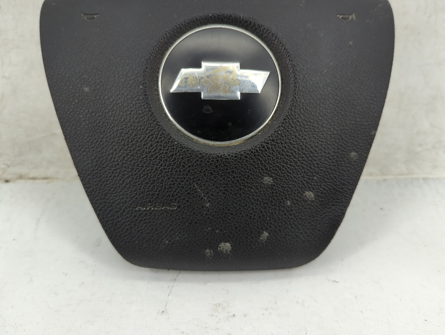 2008 Chevrolet Avalanche 1500 Air Bag Driver Left Steering Wheel Mounted Fits OEM Used Auto Parts - Oemusedautoparts1.com