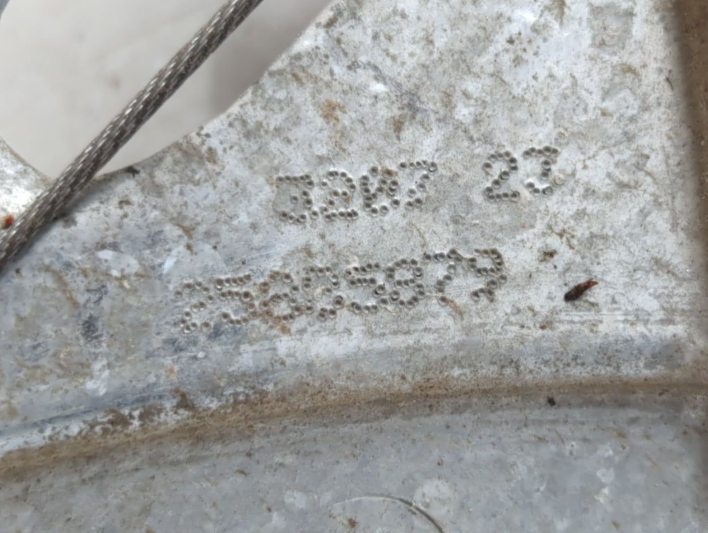 Chevrolet Avalanche 1500 Passenger Rear Right Power Window Motor - Oemusedautoparts1.com