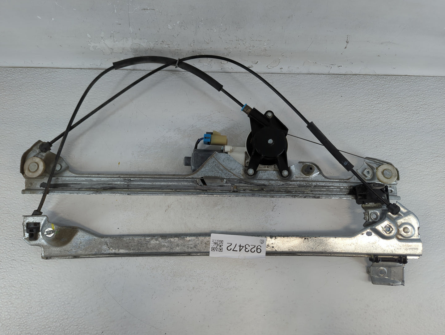 Chevrolet Avalanche 1500 Passenger Rear Right Power Window Motor - Oemusedautoparts1.com