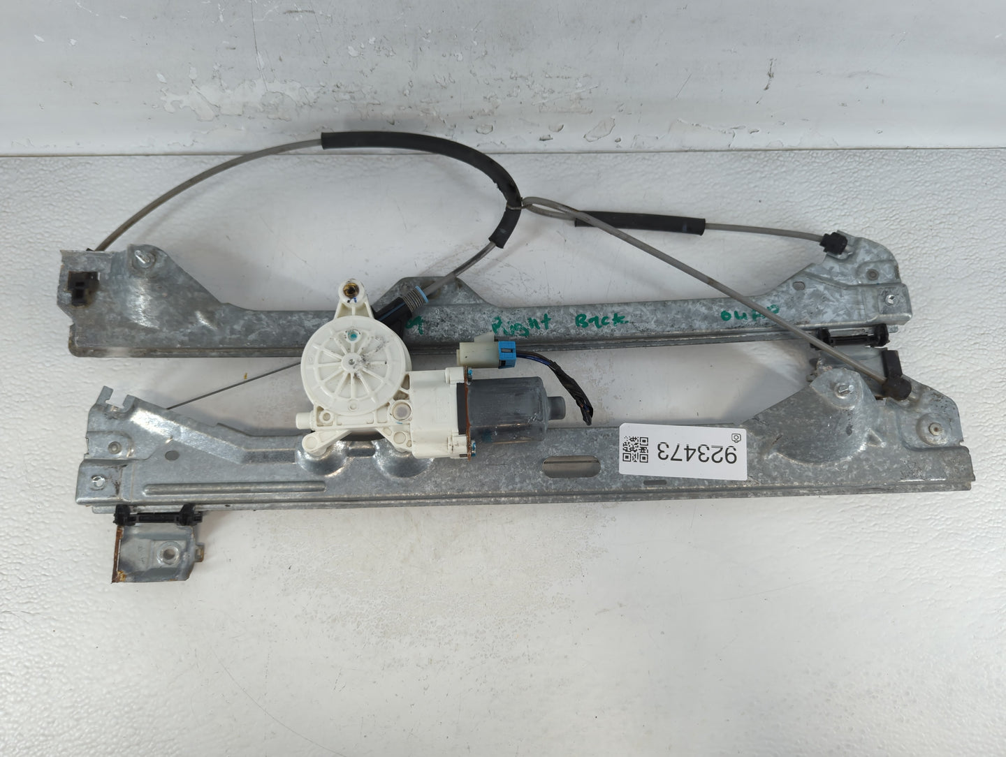 Chevrolet Avalanche 1500 Passenger Rear Right Power Window Motor - Oemusedautoparts1.com