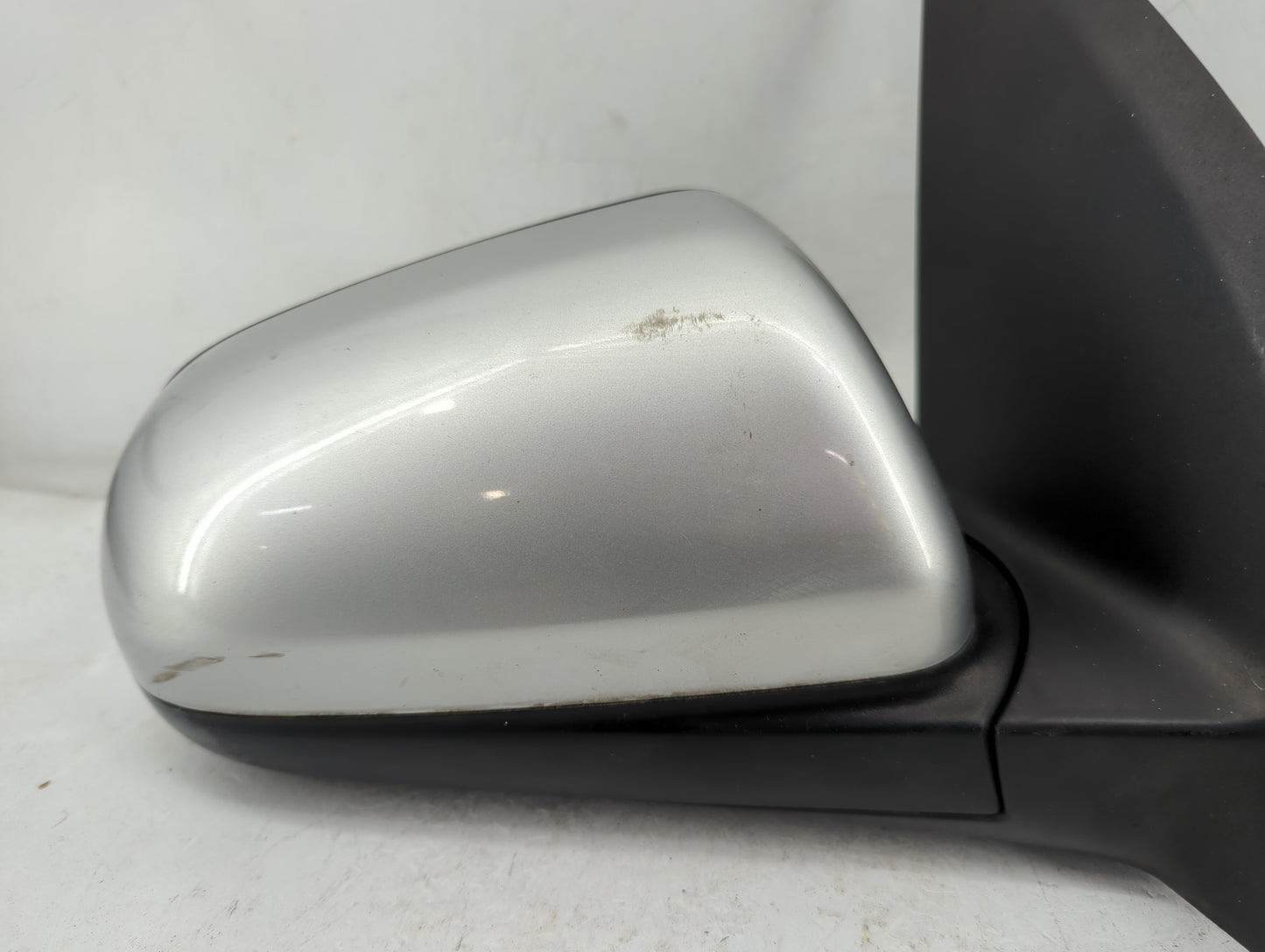2007-2011 Chevrolet Aveo Passenger Side View Mirror - Right Door Mirror OEM Used - Oemusedautoparts1.com