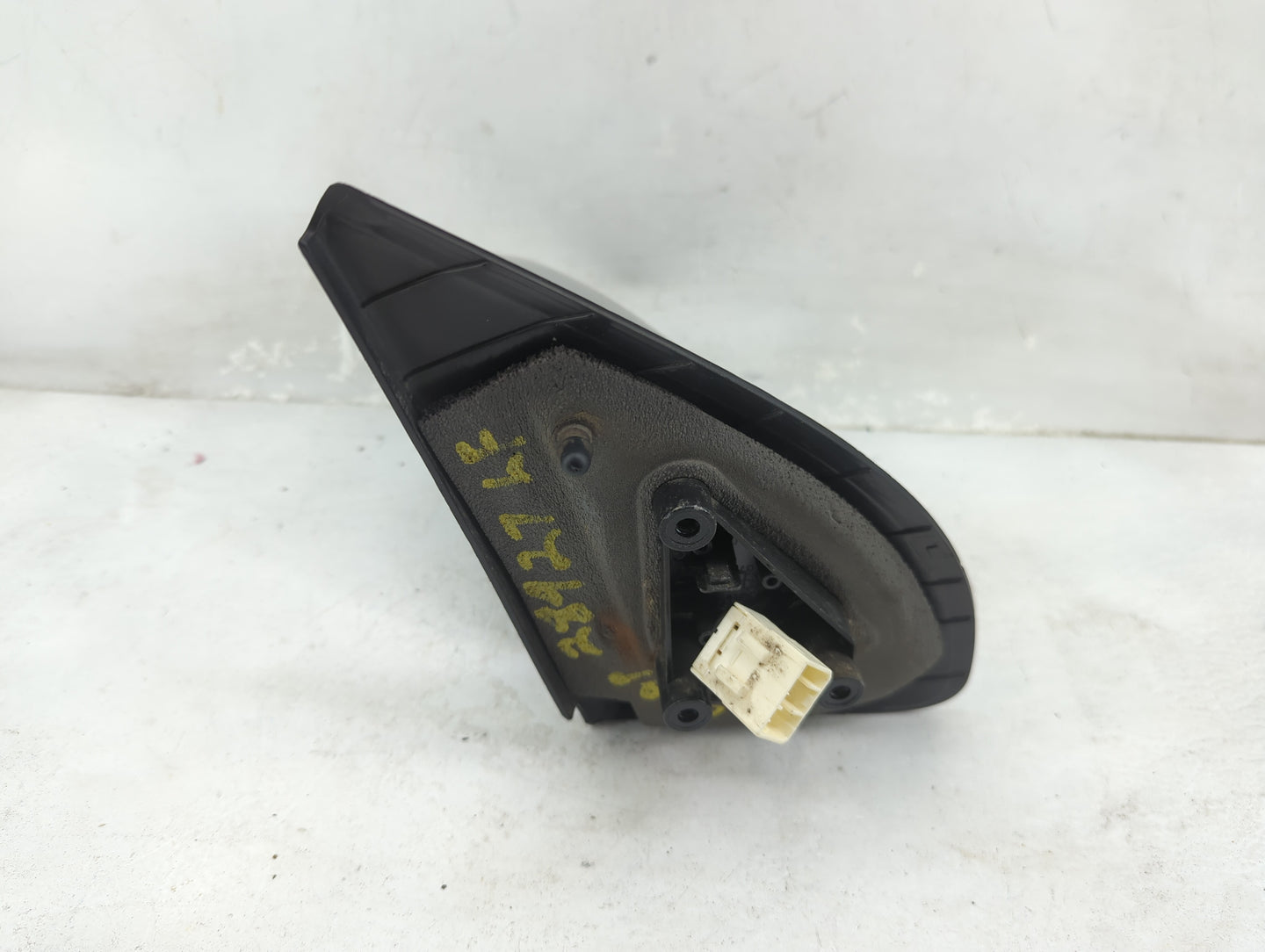 2007-2011 Chevrolet Aveo Driver Side View Mirror - Left Door Mirror OEM Used - Oemusedautoparts1.com