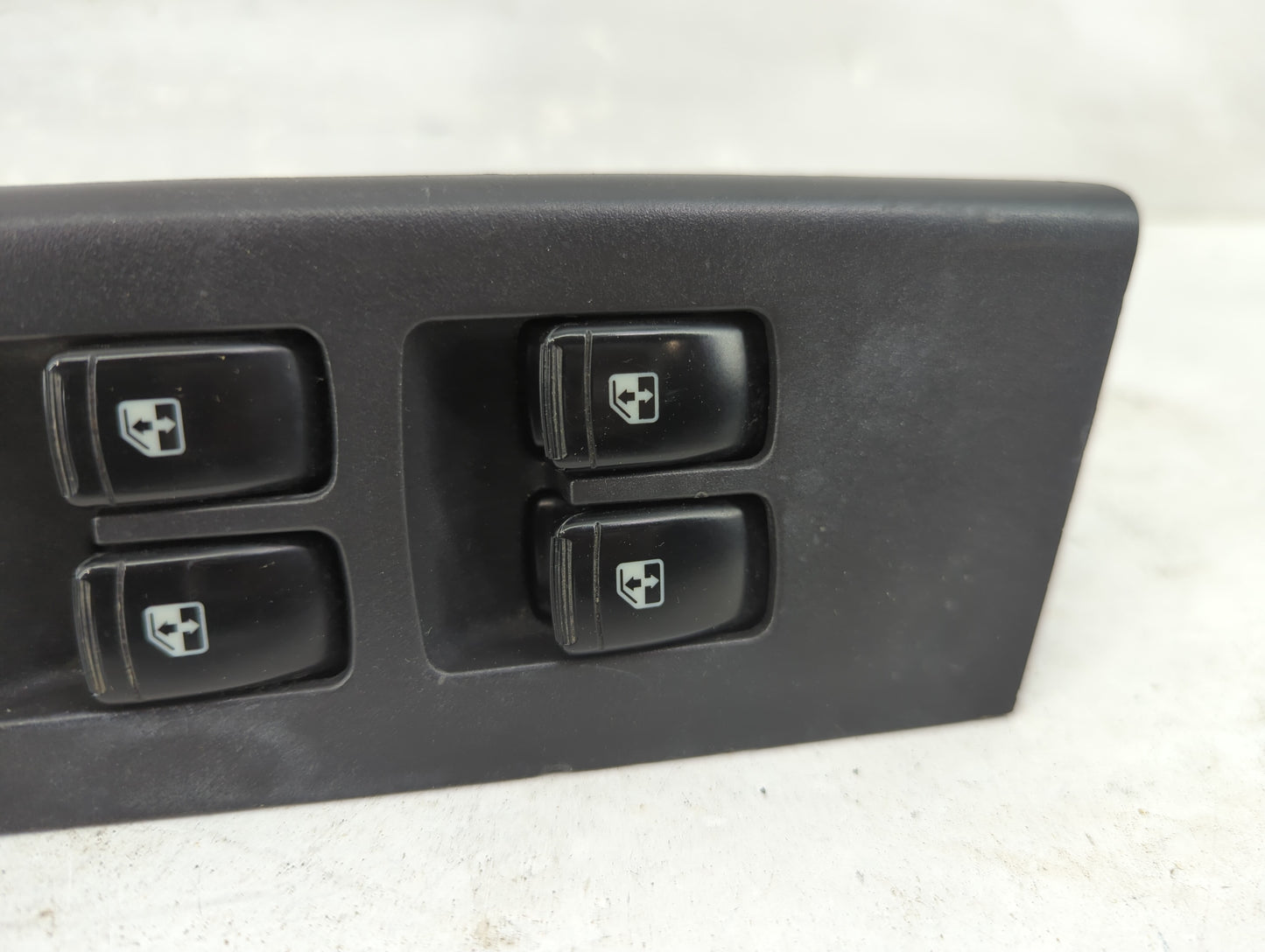 2007-2008 Chevrolet Aveo Master Power Window Switch Replacement Driver Side Left Fits Fits 2007 2008 OEM Used Auto Parts - O