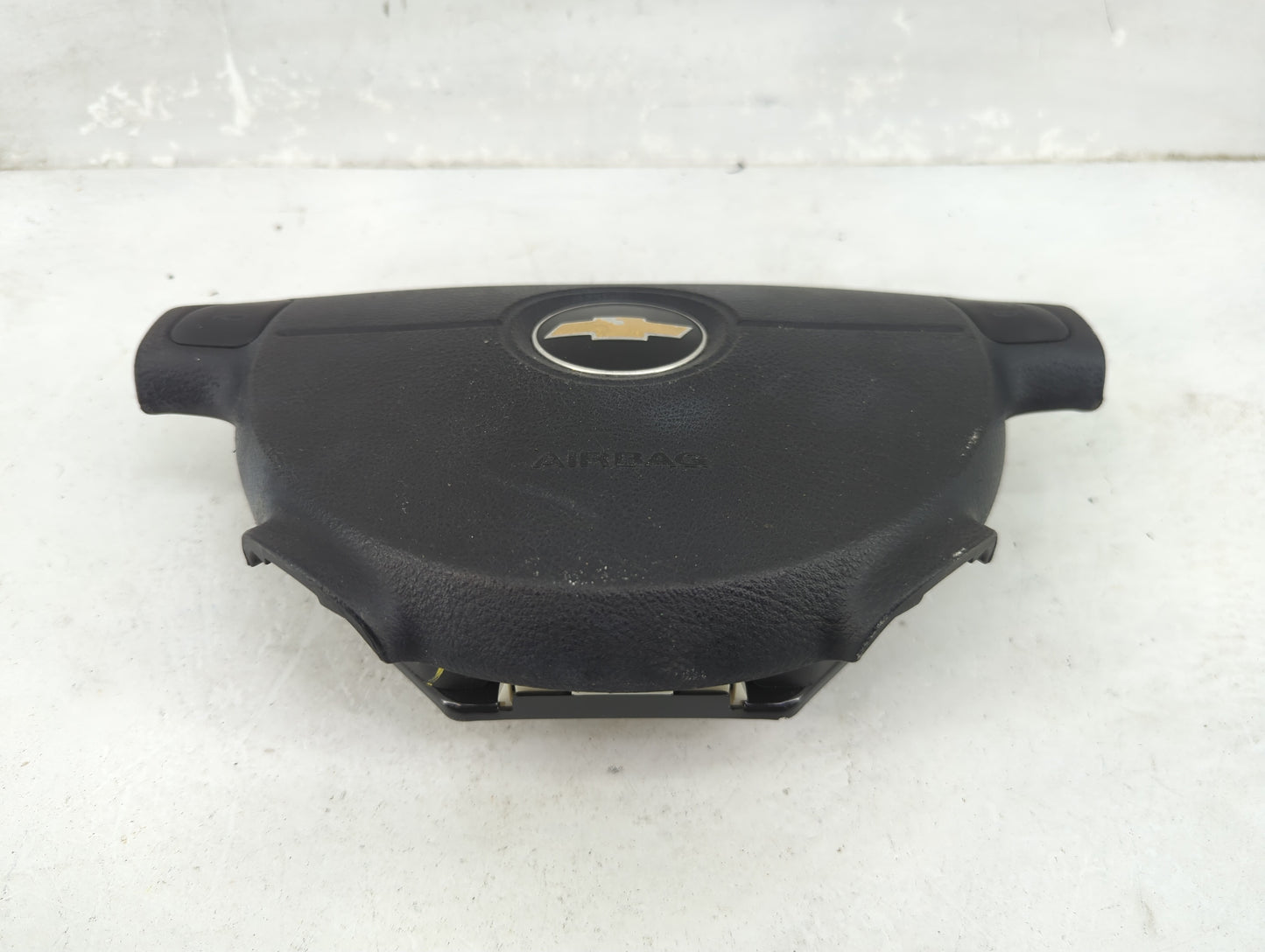 2007-2011 Chevrolet Aveo Air Bag Driver Left Steering Wheel Mounted - Oemusedautoparts1.com