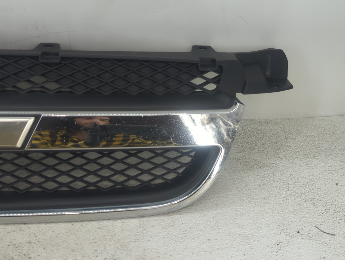 2007-2011 Chevrolet Aveo Front Grille Bumper Not Included - Oemusedautoparts1.com