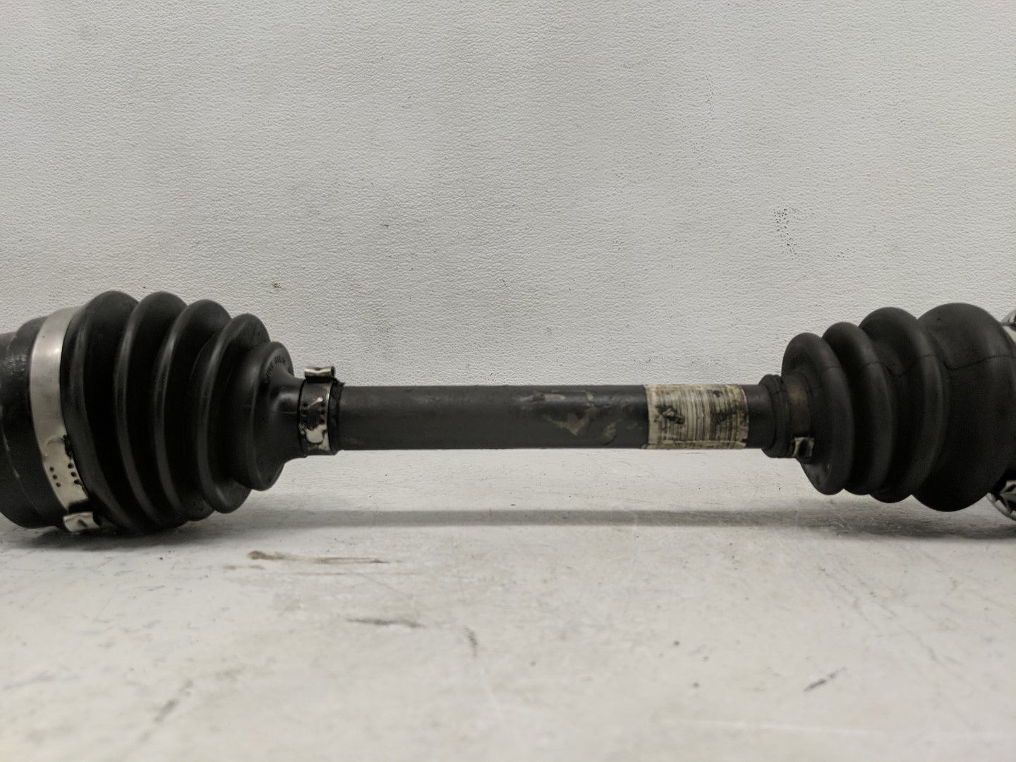 2004-2011 Chevrolet Aveo Axle Shaft Front Driver Cv C/v - Oemusedautoparts1.com