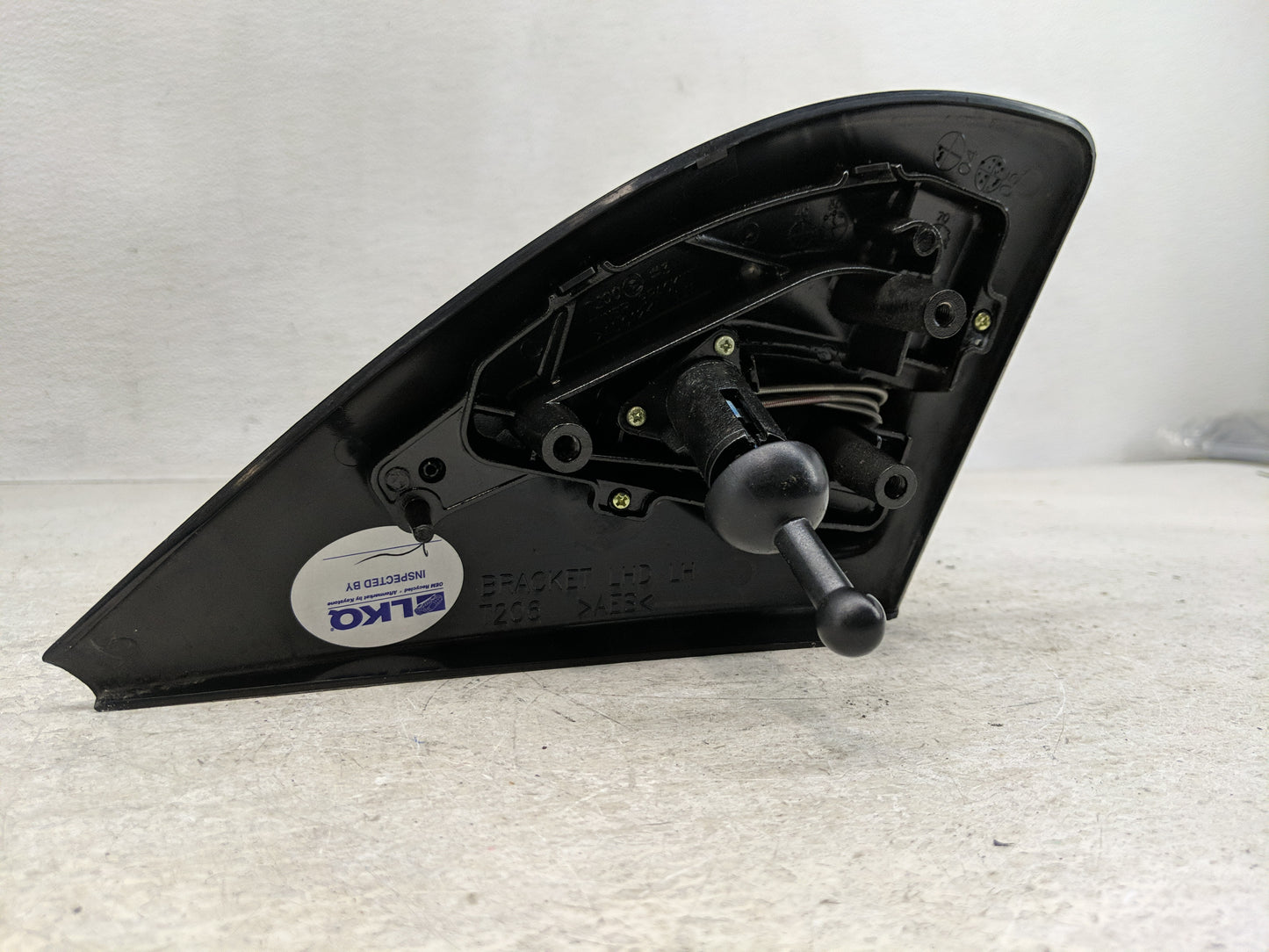 2005-2006 Chevrolet Aveo Driver Side View Mirror - Left Door Mirror OEM Used - Oemusedautoparts1.com