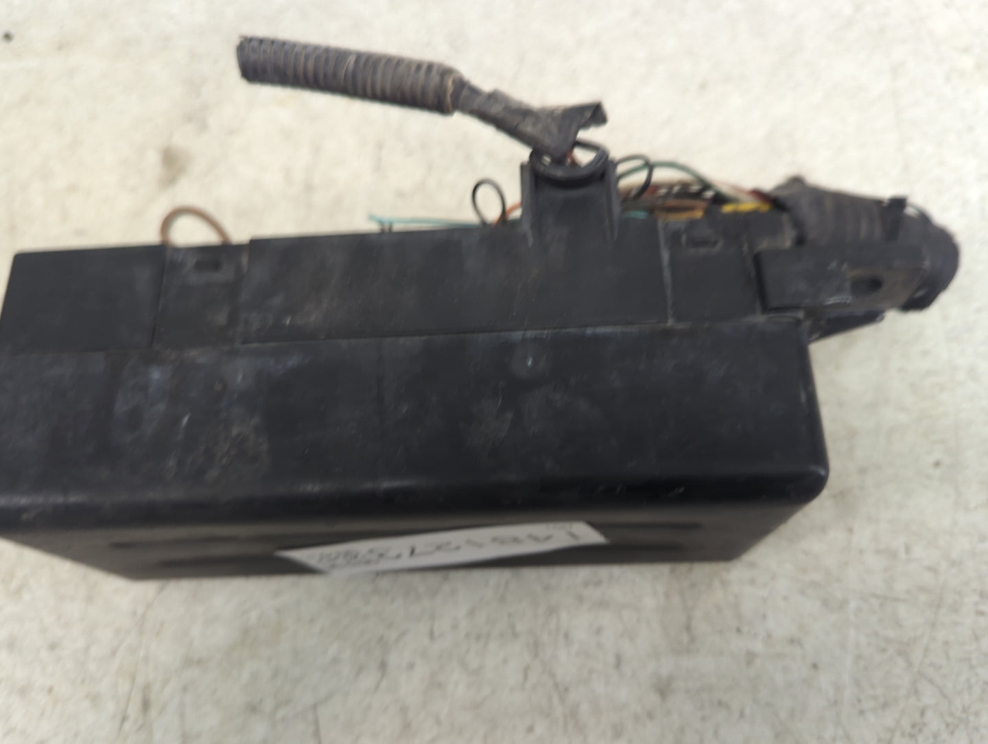 2008 Chevrolet Aveo Fusebox Fuse Box Panel Relay Module P/N:96190187 96190189, 96190196 Fits OEM Used Auto Parts - Oemusedau