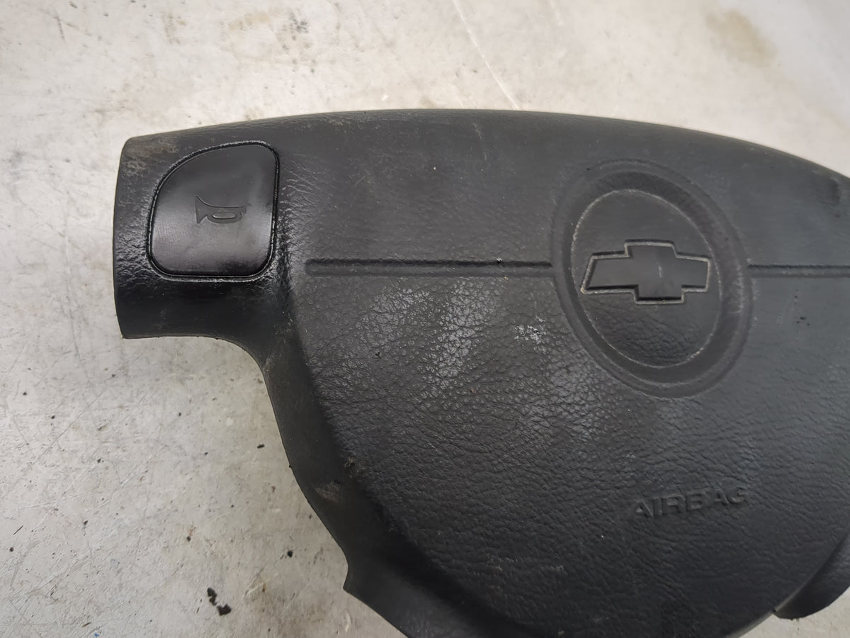 2006-2006 Chevrolet Aveo Air Bag Driver Left Steering Wheel Mounted - Oemusedautoparts1.com