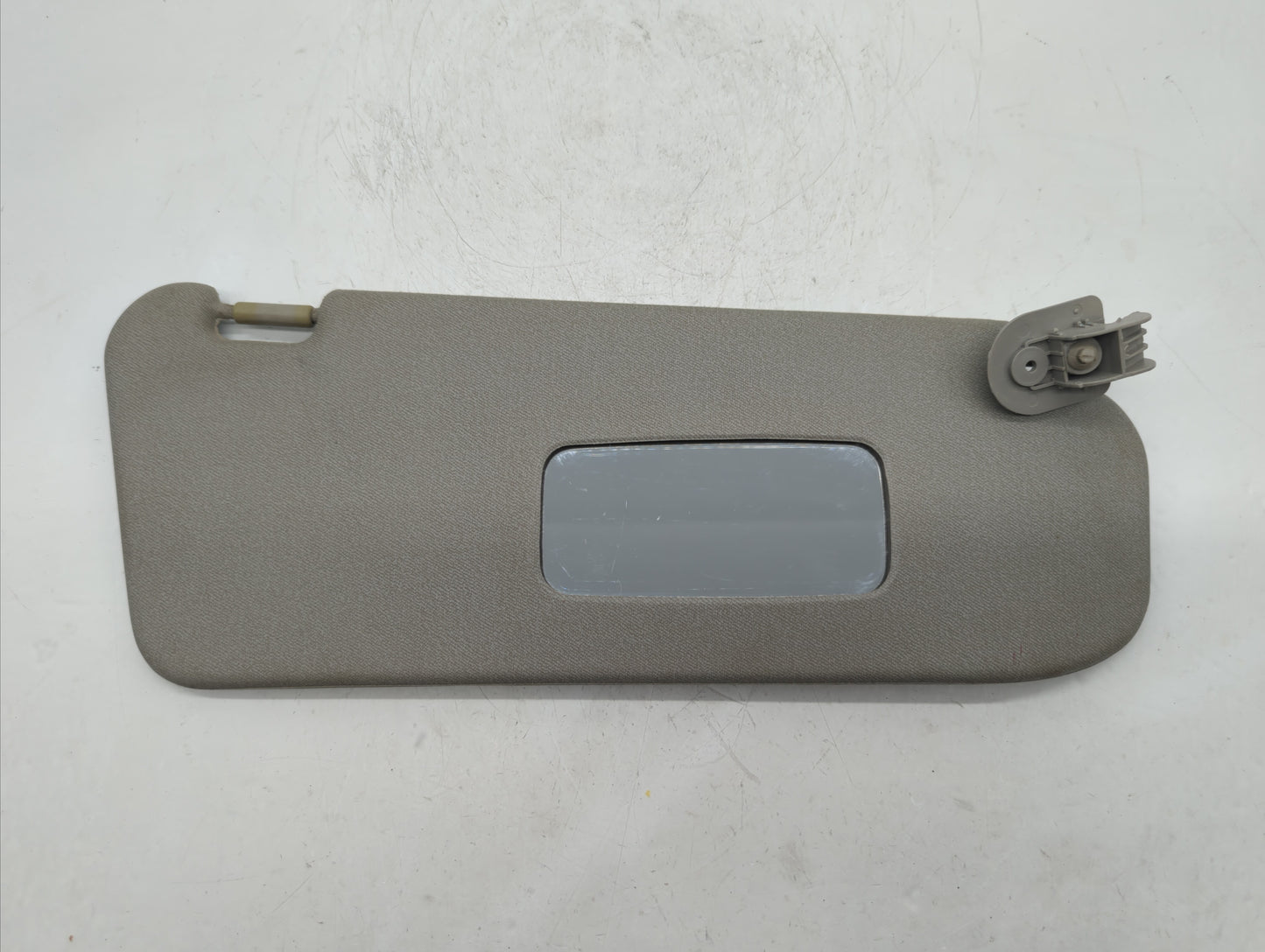 2006-2011 Chevrolet Aveo Sun Visor Shade Replacement Passenger Right Mirror Fits Fits 2005 2006 2007 2008 2009 2010 2011 OEM
