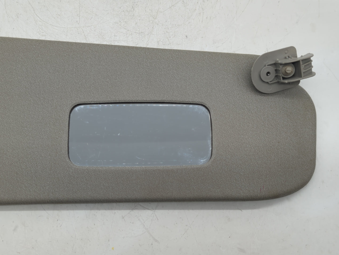 2006-2011 Chevrolet Aveo Sun Visor Shade Replacement Passenger Right Mirror Fits Fits 2005 2006 2007 2008 2009 2010 2011 OEM