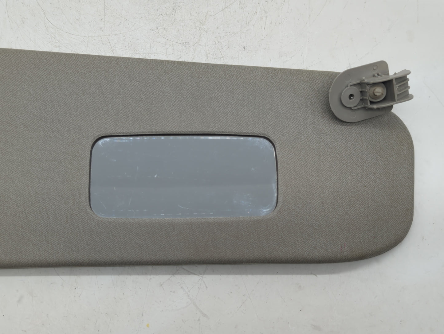 2006-2011 Chevrolet Aveo Sun Visor Shade Replacement Passenger Right Mirror Fits Fits 2005 2006 2007 2008 2009 2010 2011 OEM