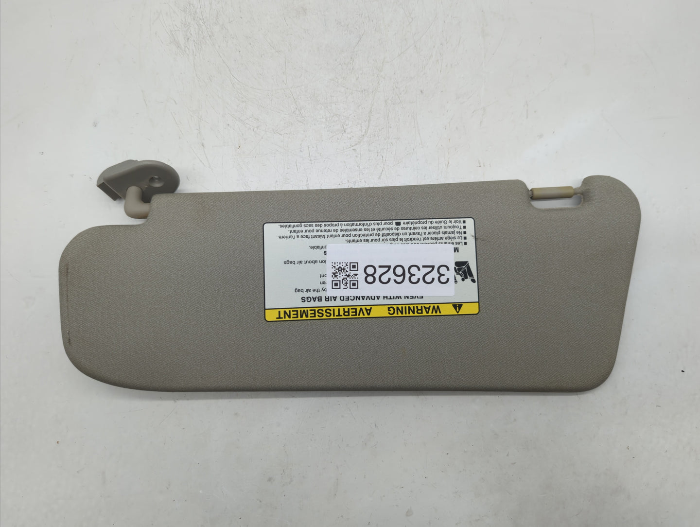 2006-2011 Chevrolet Aveo Sun Visor Shade Replacement Passenger Right Mirror Fits Fits 2005 2006 2007 2008 2009 2010 2011 OEM