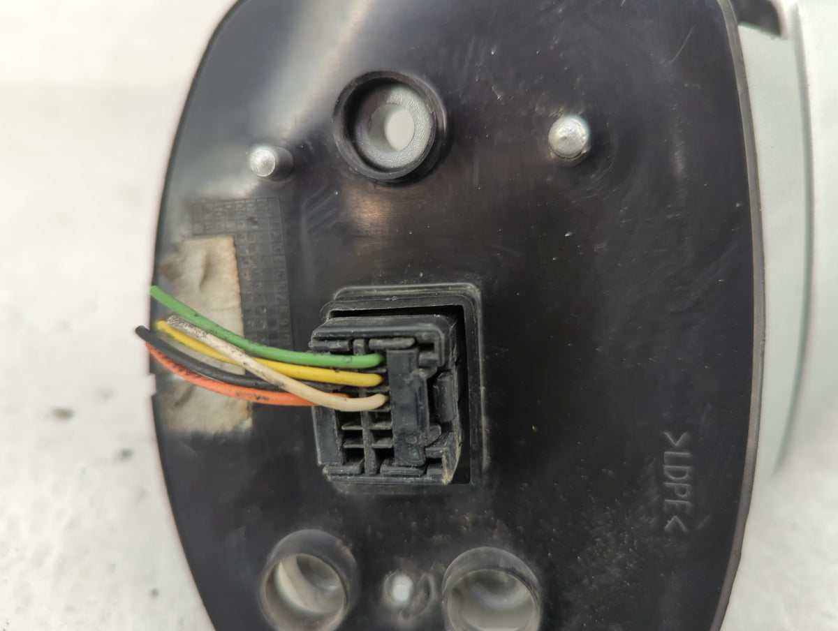 2008 Chevrolet Captiva Sport Driver Side View Mirror - Left Door Mirror OEM Used - Oemusedautoparts1.com
