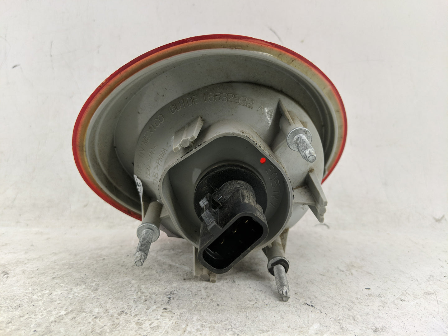 2005-2010 Chevrolet Cobalt Tail Light Assembly Passenger Right OEM P/N:16532532 Fits Fits 2005 2006 2007 2008 2009 2010 OEM 