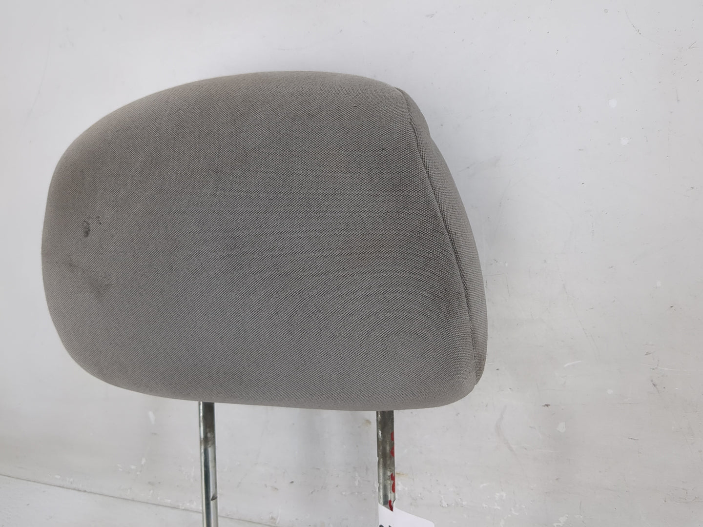 2008 Chevrolet Cobalt Headrest Head Rest Front Driver Passenger Seat Fits OEM Used Auto Parts - Oemusedautoparts1.com