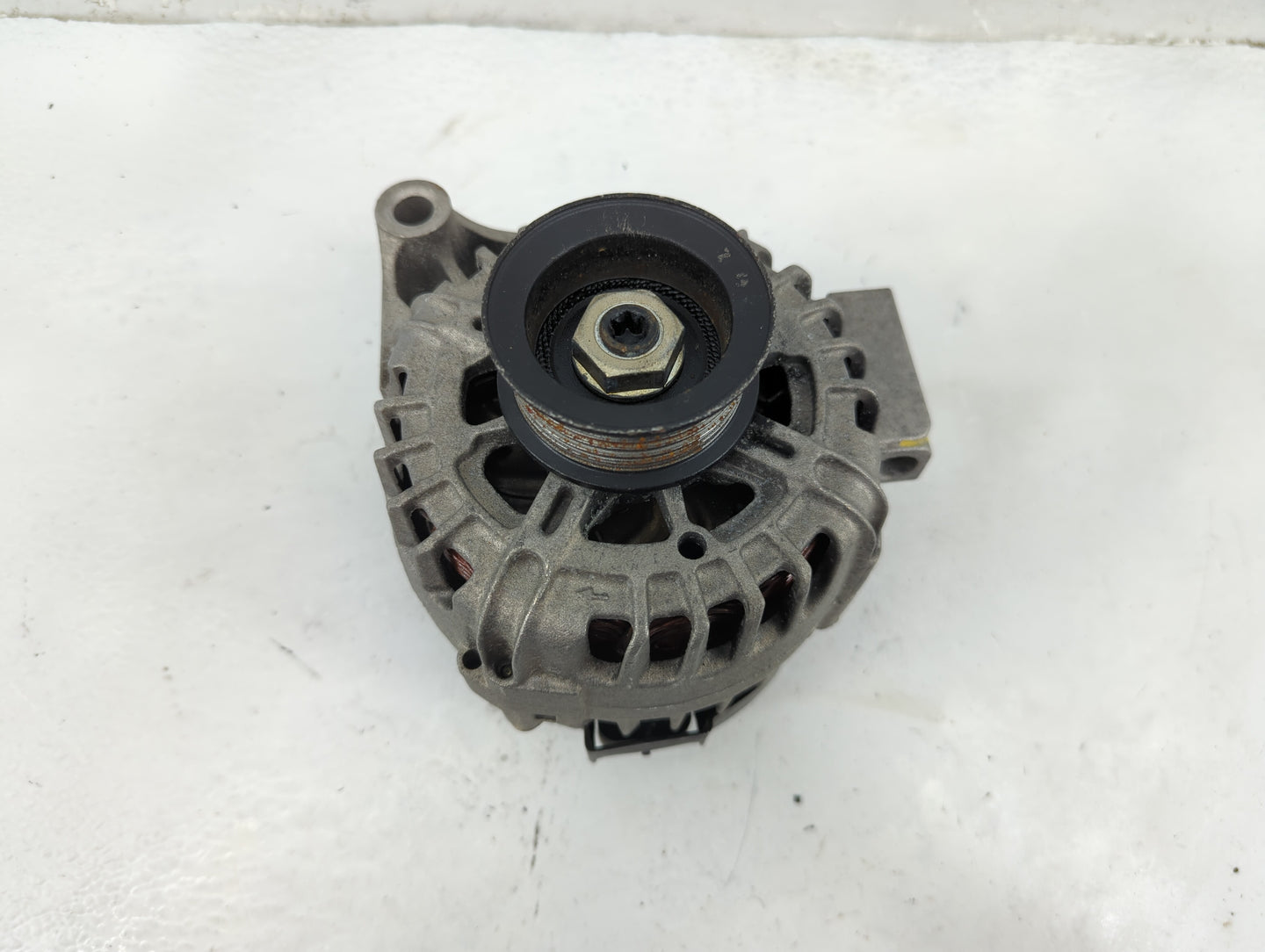2008-2010 Chevrolet Cobalt Alternator Replacement Generator Charging Assembly Engine OEM Fits Fits 2008 2009 2010 2011 2012 