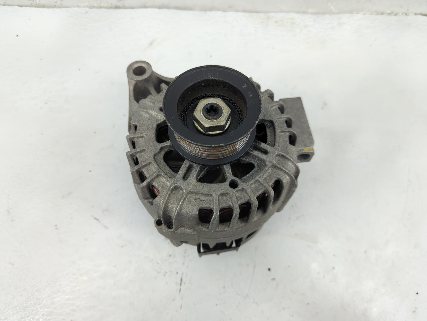 2008-2010 Chevrolet Cobalt Alternator Replacement Generator Charging Assembly Engine OEM Fits Fits 2008 2009 2010 2011 2012 