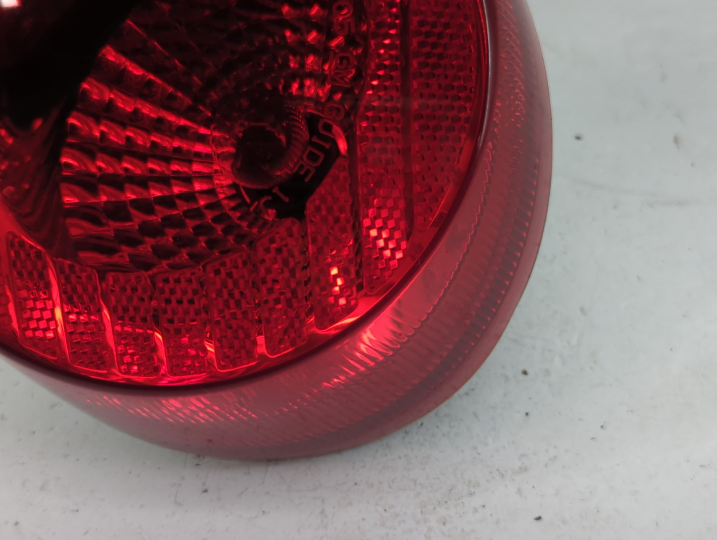 2005-2010 Chevrolet Cobalt Tail Light Assembly Passenger Right OEM P/N:15797856 Fits Fits 2005 2006 2007 2008 2009 2010 OEM 