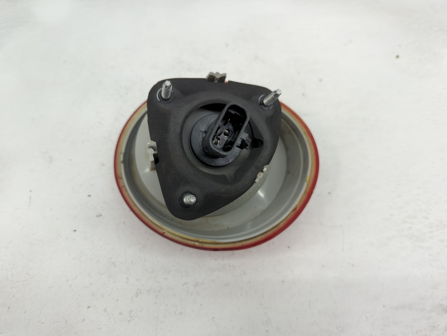 2005-2010 Chevrolet Cobalt Tail Light Assembly Passenger Right OEM P/N:15797856 Fits Fits 2005 2006 2007 2008 2009 2010 OEM 