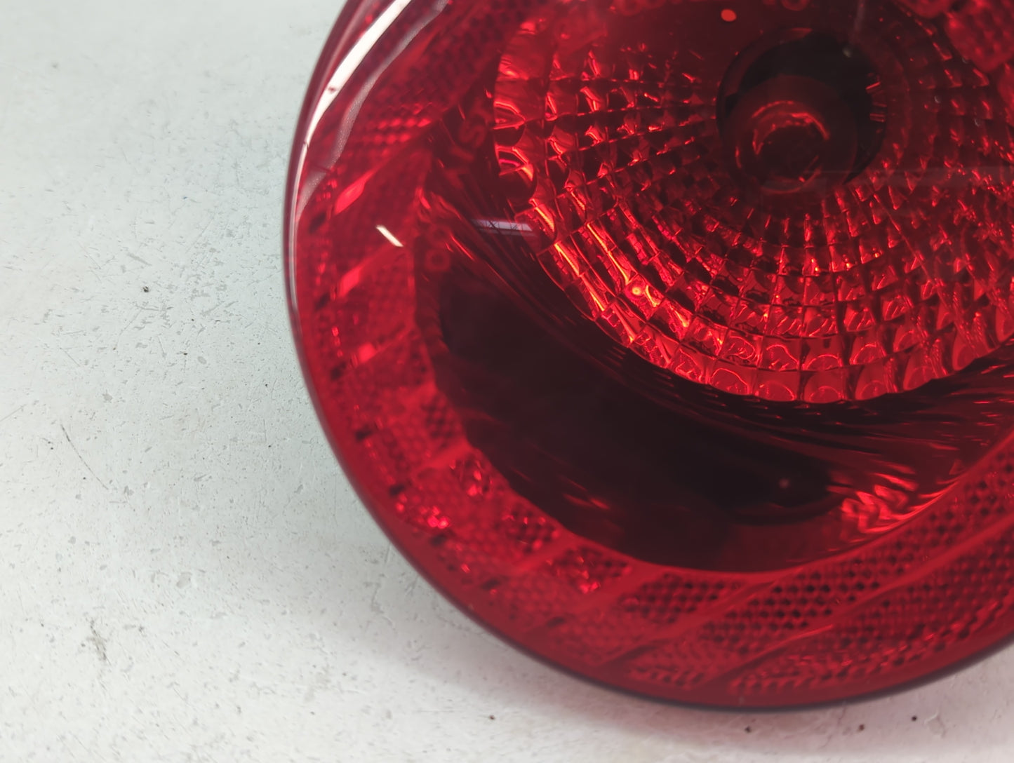 2005-2010 Chevrolet Cobalt Tail Light Assembly Passenger Right OEM P/N:16532532 A 4 Fits Fits 2005 2006 2007 2008 2009 2010 
