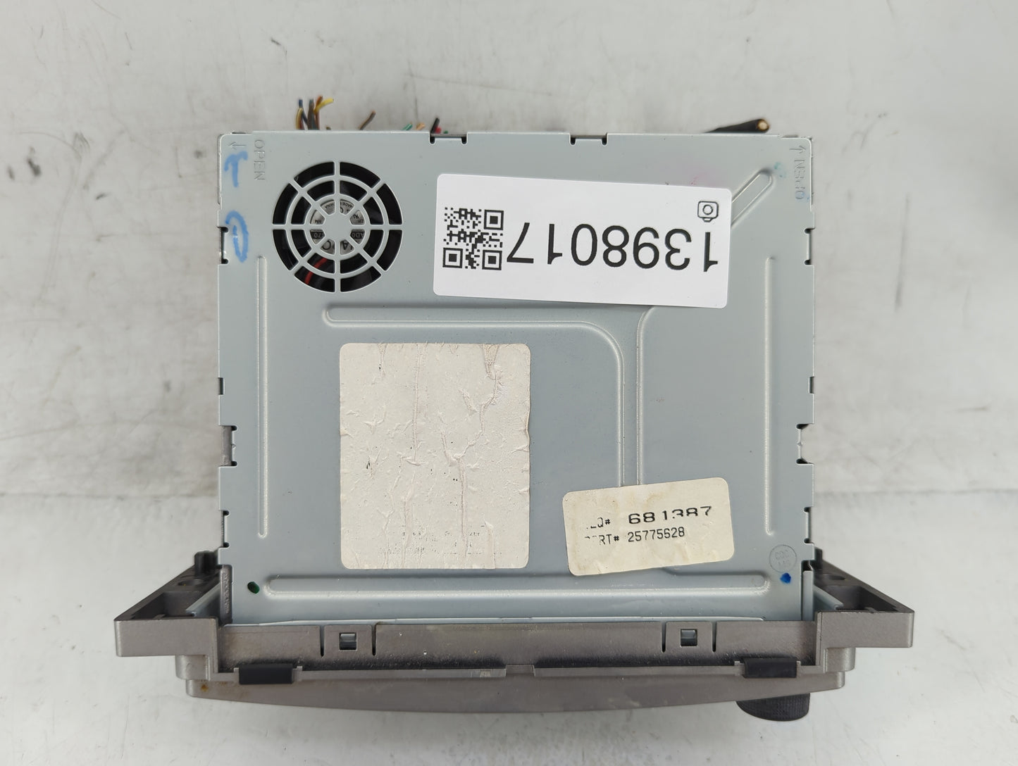 2007-2008 Chevrolet Cobalt Radio AM FM Cd Player Receiver Replacement P/N:M4G493320A Fits Fits 2007 2008 OEM Used Auto Parts
