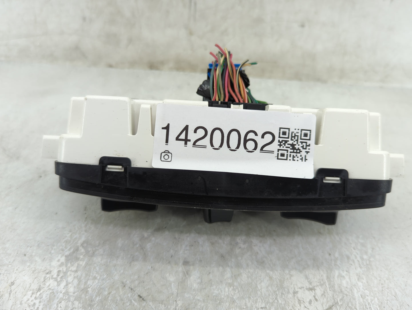2005-2010 Chevrolet Cobalt Climate Control Module Temperature AC/Heater Replacement P/N:15890411 Fits OEM Used Auto Parts - 