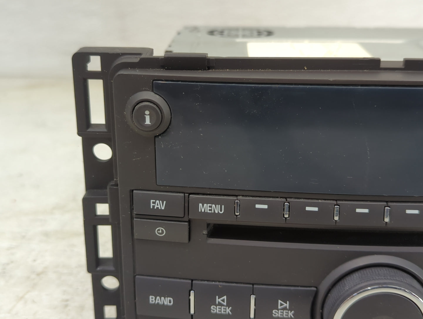 2007-2008 Chevrolet Cobalt Radio AM FM Cd Player Receiver Replacement Fits Fits 2007 2008 OEM Used Auto Parts - Oemusedautop