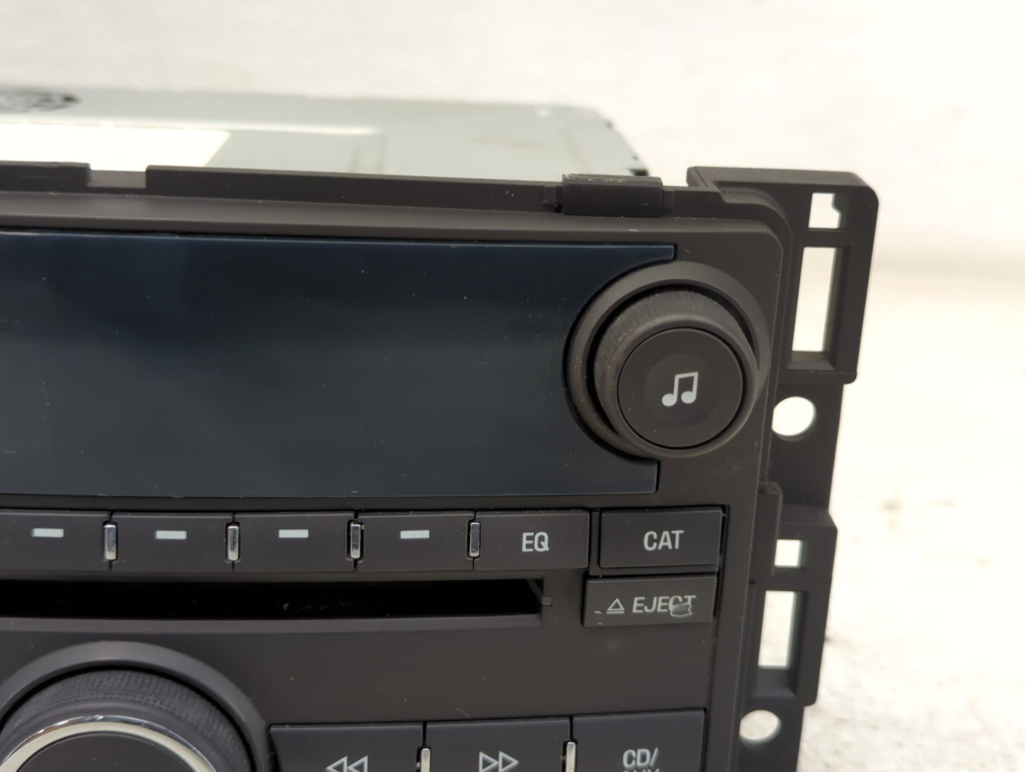 2007-2008 Chevrolet Cobalt Radio AM FM Cd Player Receiver Replacement Fits Fits 2007 2008 OEM Used Auto Parts - Oemusedautop