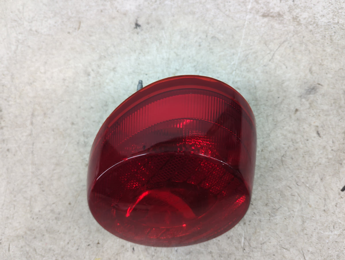 2008 Chevrolet Cobalt Tail Light Assembly Passenger Right OEM P/N:GM375-B000R 30502250 Fits OEM Used Auto Parts - Oemusedaut
