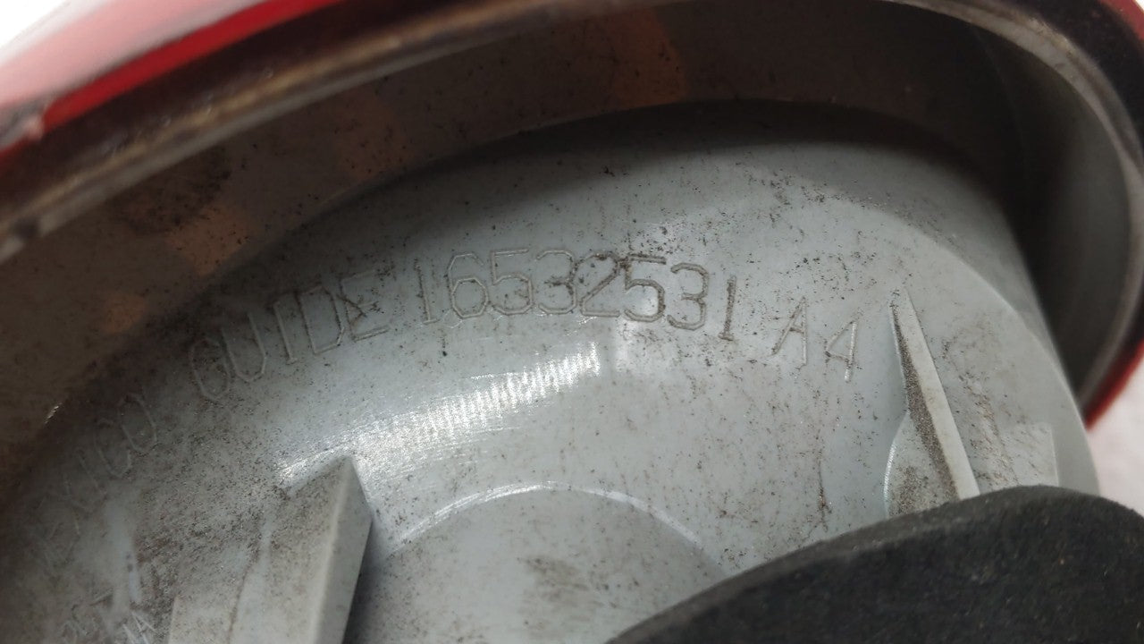 2005-2010 Chevrolet Cobalt Tail Light Assembly Driver Left OEM P/N:15797855 16532531 Fits Fits 2005 2006 2007 2008 2009 2010