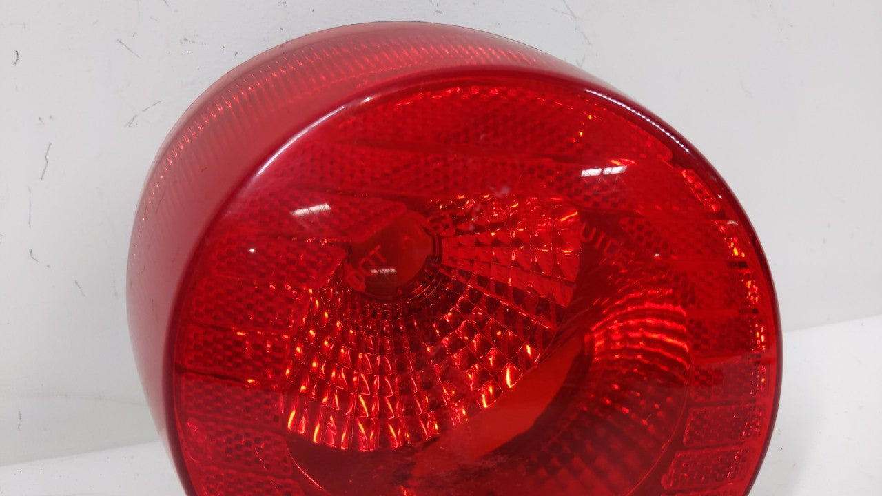2005-2010 Chevrolet Cobalt Tail Light Assembly Driver Left OEM P/N:15797855 16532531 Fits Fits 2005 2006 2007 2008 2009 2010