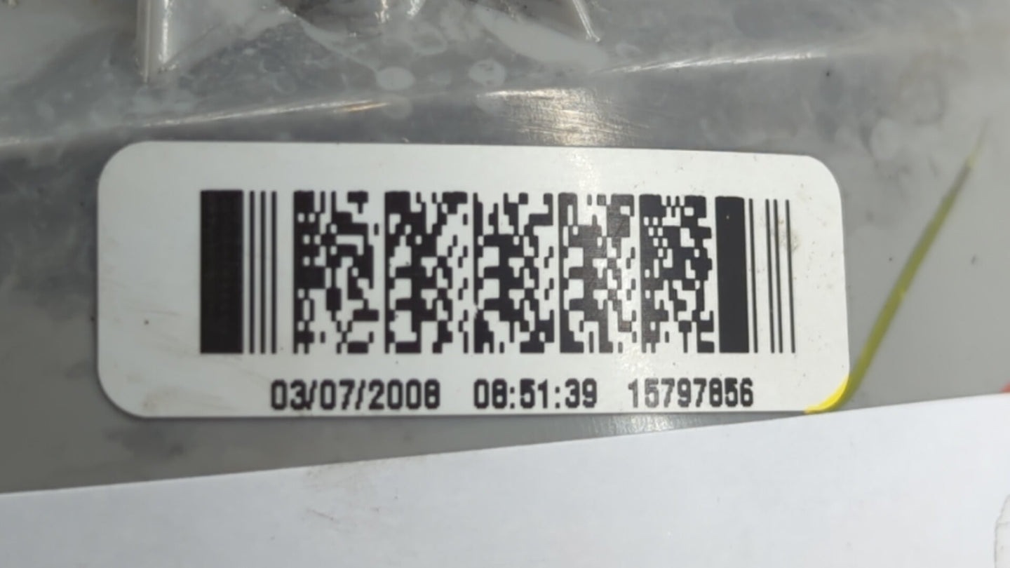 2005-2010 Chevrolet Cobalt Tail Light Assembly Passenger Right OEM P/N:15797856 16532532 A Fits Fits 2005 2006 2007 2008 200
