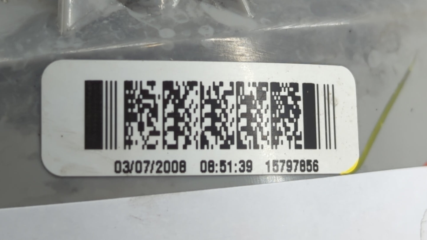2005-2010 Chevrolet Cobalt Tail Light Assembly Passenger Right OEM P/N:15797856 16532532 A Fits Fits 2005 2006 2007 2008 200